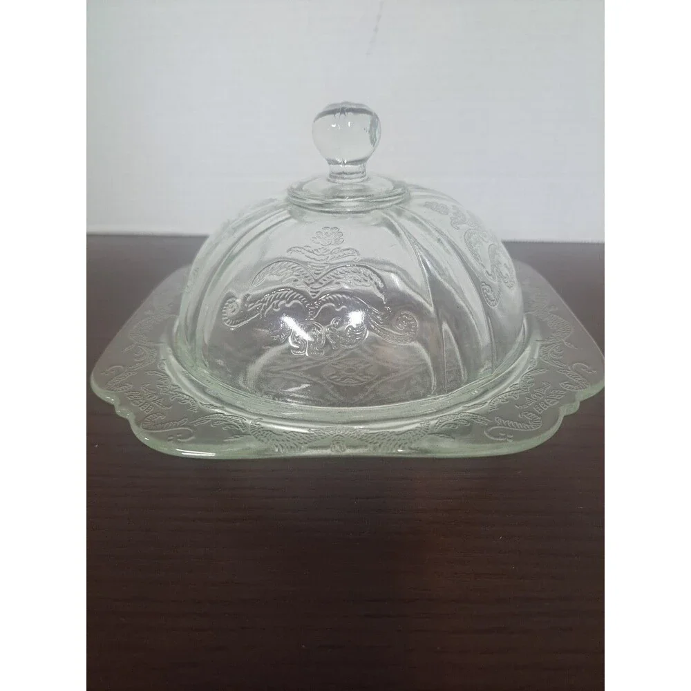 Vintage Federal Madrid Glass Butter/Cheese Dish With Etched Design